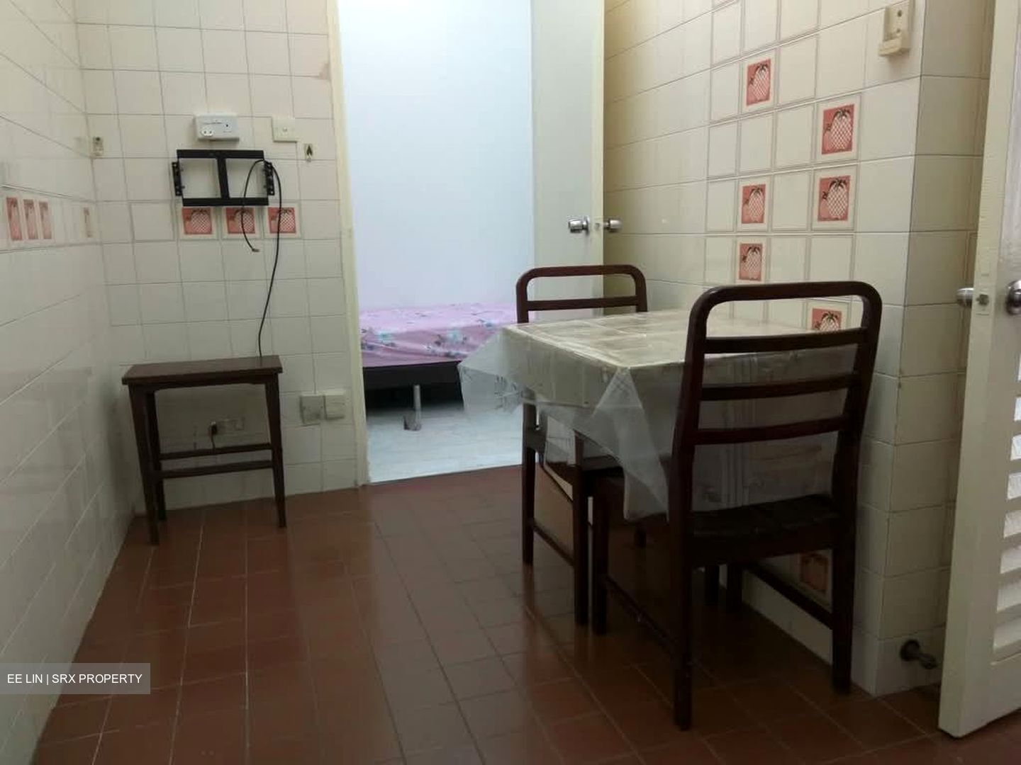 Hoa Nam Building (D8), Apartment #558369291